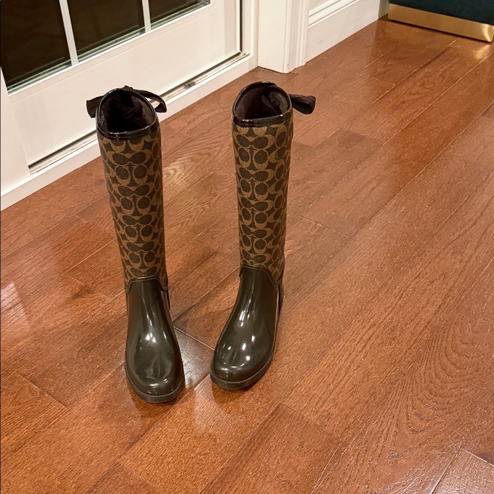 Coach Brown Lace Up Boots